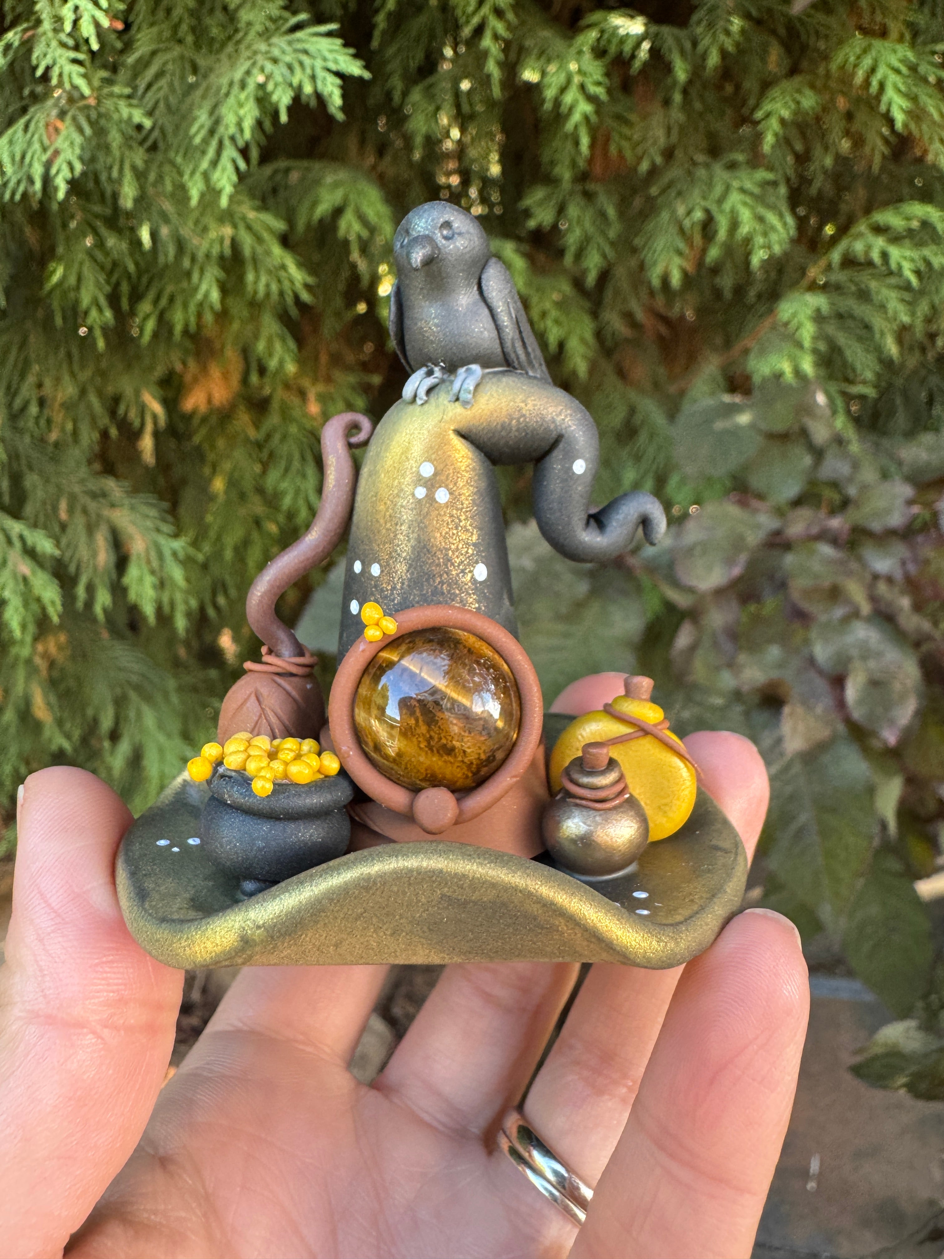 The Gold Potion Witch